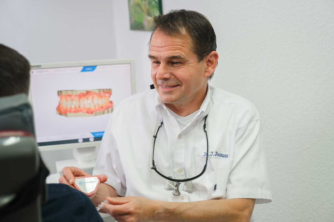 Invisalign - Zahnarztpraxis Dr. Lund und Dr. Freimann, Frankfurt